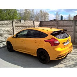 Накладка на спойлер багажника на Ford Focus III ST